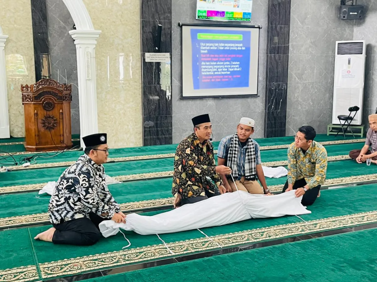 Mushola Khusnul Khotimah: Tempat Beribadah yang Menyatu dengan Kehidupan Sehari-hari di Cilacap